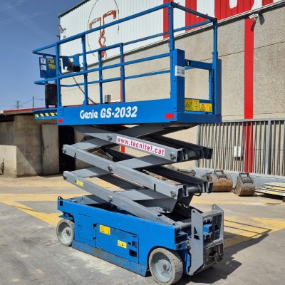 Plataforma Elevadora de Tijera Eléctrica Genie GS-2032 - Imagen 3